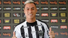 Edu Vargas en su presentación con Atlético Mineiro