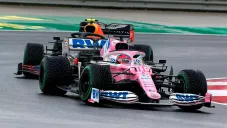 Checo Pérez vivió dramático final para lograr podio en Gran Premio de Turquía