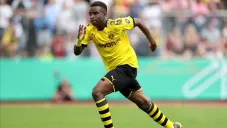 Moukoko, en acción en el terreno de juego