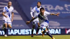 Omar Fernández festeja su anotación contras los Panzas Verdes