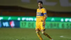 Hugo Ayala durante un partido con Tigres
