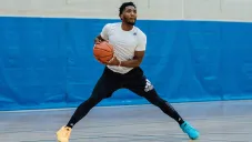 Donovan Mitchell con los nuevos D.O.N. Issue #2