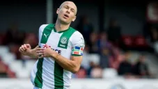 Robben en partido con el Groningen