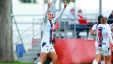 Nicole Pérez festeja anotación con Chivas Femenil