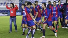 Jugadores del Atlante en festejo por el pase a la Final