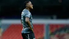 Renata Ibarra en lamento con Atlas