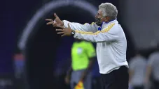 Tuca Ferretti durante un partido con Tigres