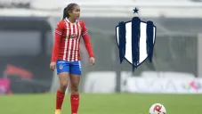 Nicole Pérez en partido