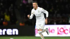 Brian Lozano en un partido con Santos