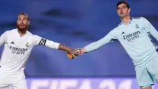 Sergio Ramos y Thibaut Courtois en partido con Real Madrid