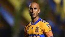 Guido Pizarro en partido con Tigres