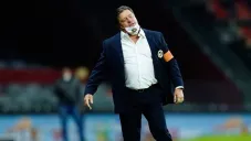 Piojo Herrera se lamenta en juego del América