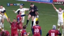 Josaia Raisuqe levantó al silbante