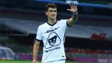 Juan Dinenno en un partido con Pumas