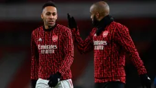 Aubameyang y Lacazette en charla