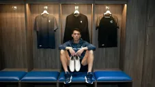 Héctor Moreno en colaboración con Charly