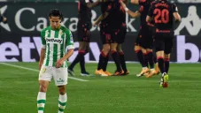 Diego Lainez durante un partido con el Betis