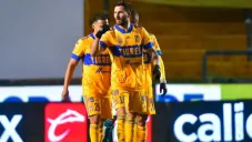 Tigres en festejo de gol