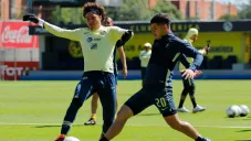 Guillermo Ochoa y Richard Sánchez en un entrenamiento