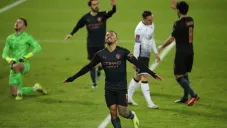 Gabriel Jesús festeja su anotación ante el Swansea