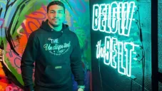 Teófimo López demostró sus habilidades como bailarín