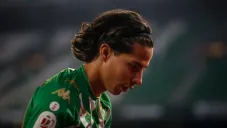 Diego Lainez durante un partido con el Betis