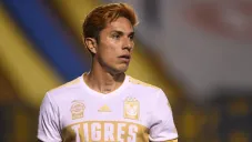 Carlos Salcedo en derrota frente a Cruz Azul