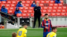 El entrenador del Barcelona Ronald Koeman durante el partido de liga entre Barcelona y Cádiz