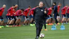 Bruce Arena, extécnico de Estados Unidos