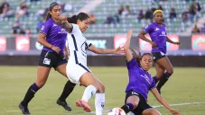 Edna Santamaría en el juego ante Mazatlán