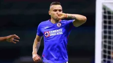 Cabecita Rodríguez en festejo de gol con Cruz Azul