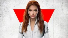 Scarlett Johansson interpretando a Black Widow