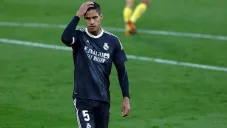 Raphael Varane durante un partido con el Real Madrid