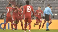Jugadores del Bayern Munich celebran gol