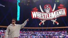 WWE: Bad Bunny presumió físico en redes sociales previo a WrestleMania