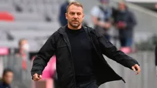 Hansi Flick durante un partido del Bayern Munich