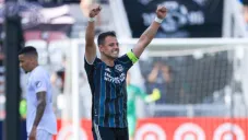 Chicharito durante un partido con el Galaxy