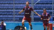 Costa marcó el doblete