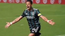 Chicharito en partido con el Galaxy