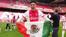 Edson Álvarez festejando el título de la Eredivisie