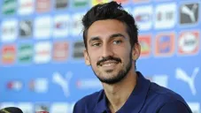 Davide Astori en conferencia de prensa