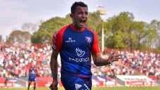 Víctor Mañón en festejo con Tepatitlán