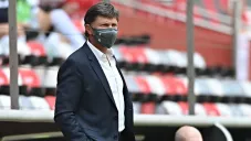 Toluca: Hernán Cristante envió flores y playera de Diablos Rojos a víctima de Línea 12