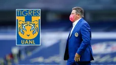 Miguel Herrera en un partido con América