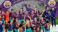 Barcelona Femenil en celebración