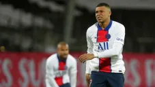 Mbappé en partido con el PSG