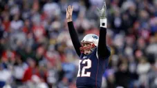 Tom Brady celebra un TD con los Patriots