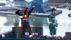 Checo Pérez ganó el Gran Premio de Azerbaiyán