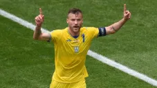 Andriy Yarmolenko en festejo