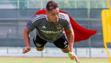 Javier Hernández en entrenamiento